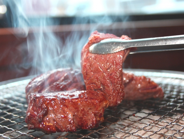 短期ok オープニングスタッフ募集 大阪駅 梅田駅近くにお洒落な焼肉店 カルビなハサミ がリニューアルオープンopen モノログ大阪