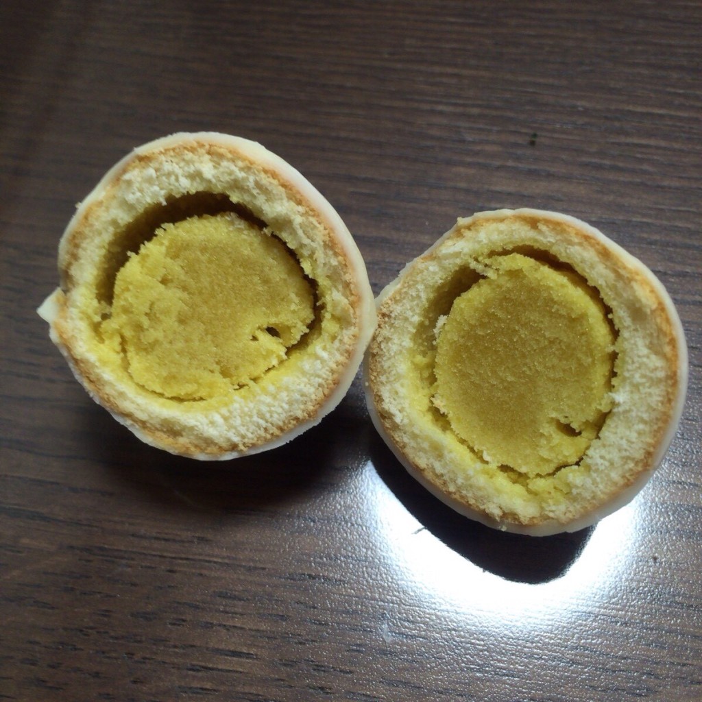 釧路空港で定番のお土産といったら『丹頂鶴の卵』は抑えておきたい一品