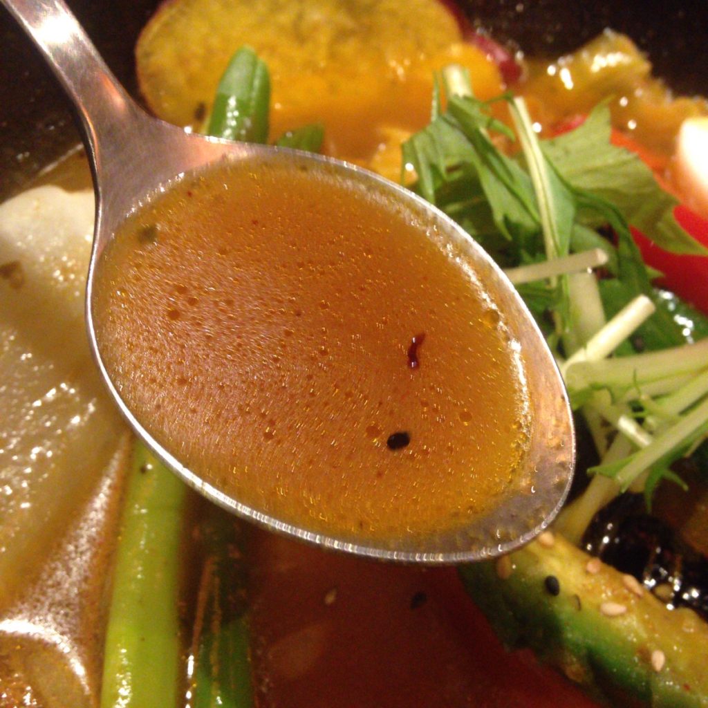 【札幌グルメ】スープカレー激戦地札幌で地元民にも人気の『奥芝商店』で本場のスープカレーを食べてきた